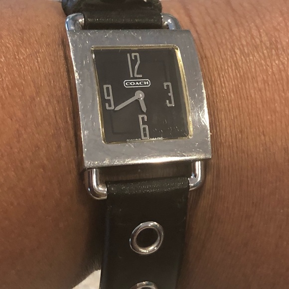 Coach watch - Picture 6 of 8
